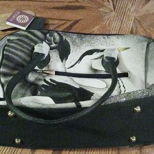 Elegant Black and White Women's Shoulder Bag